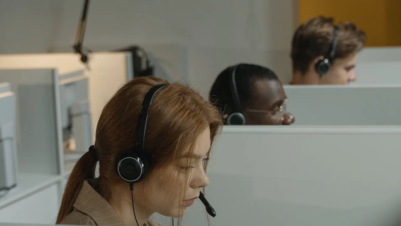 Contact operations and team routing visual